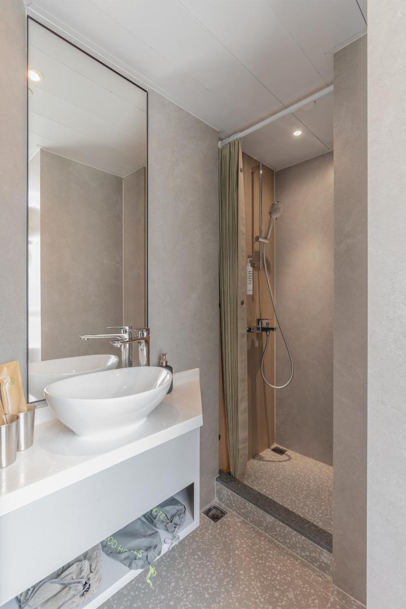 Urbanwood Hung Hom Hotell Hongkong Exteriör bild